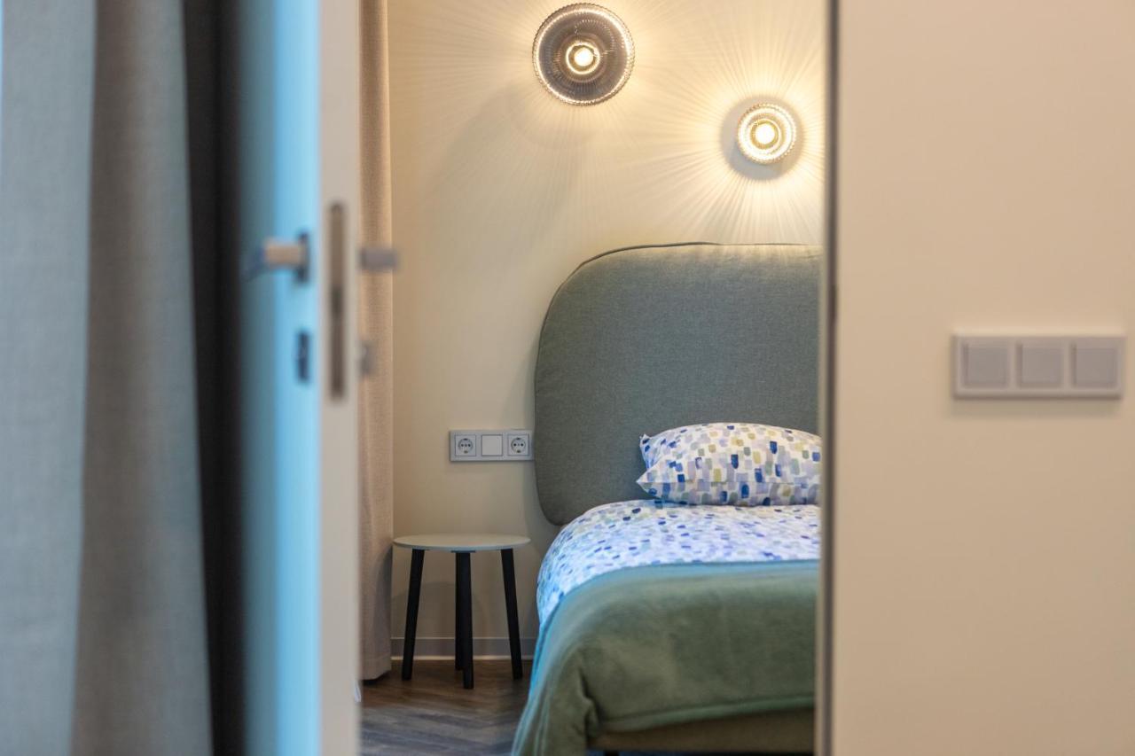 Green House Downtown Apartments With Private Free Parking And Bike Storage Klaipeda Luaran gambar